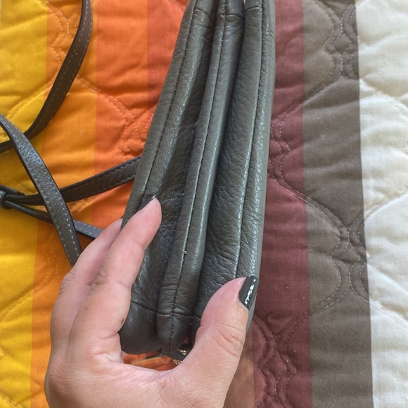 Vince Camuto Crossbody bag - Picture 5 of 5